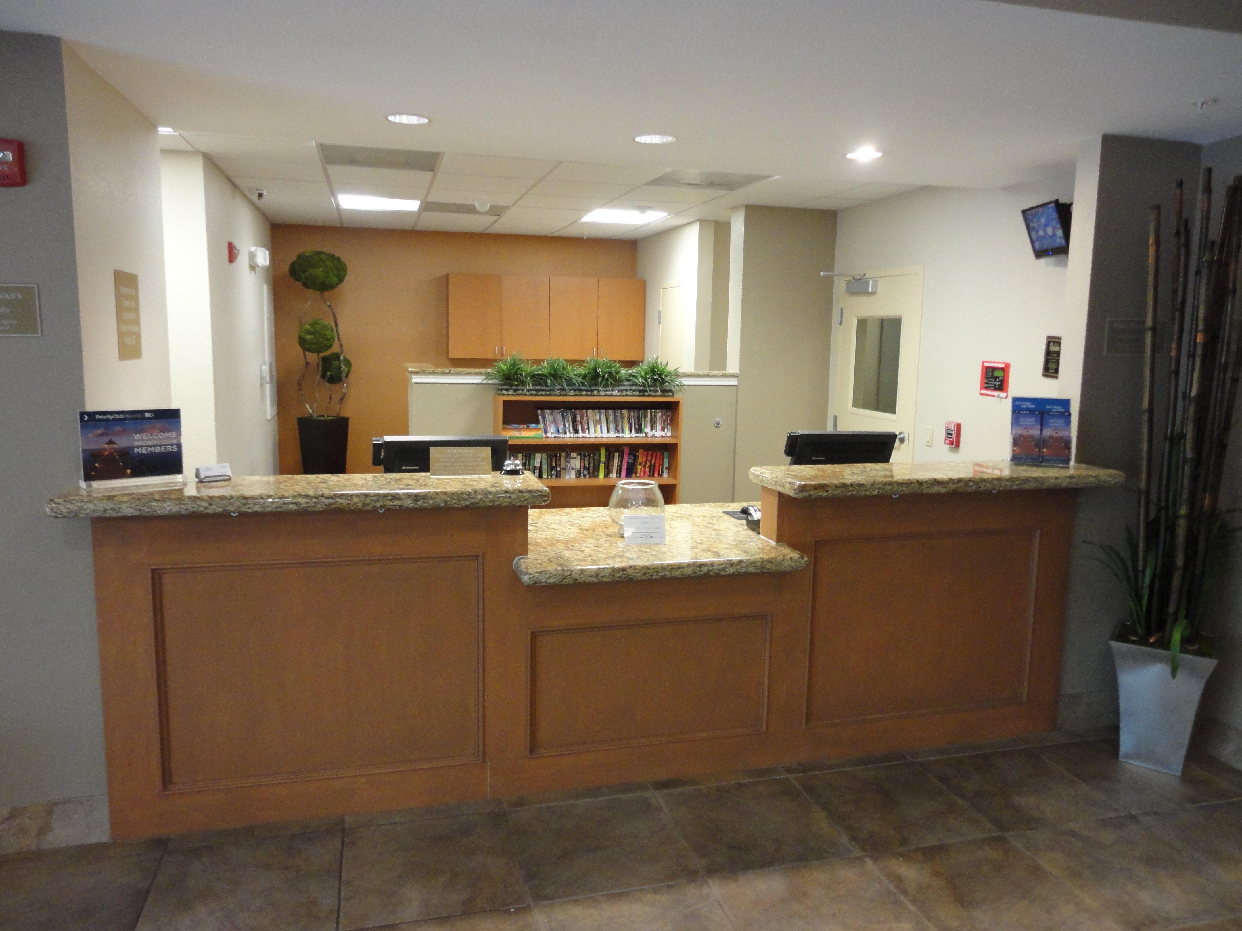 Candlewood Suites Houston The Woodlands By Ihg Interieur foto