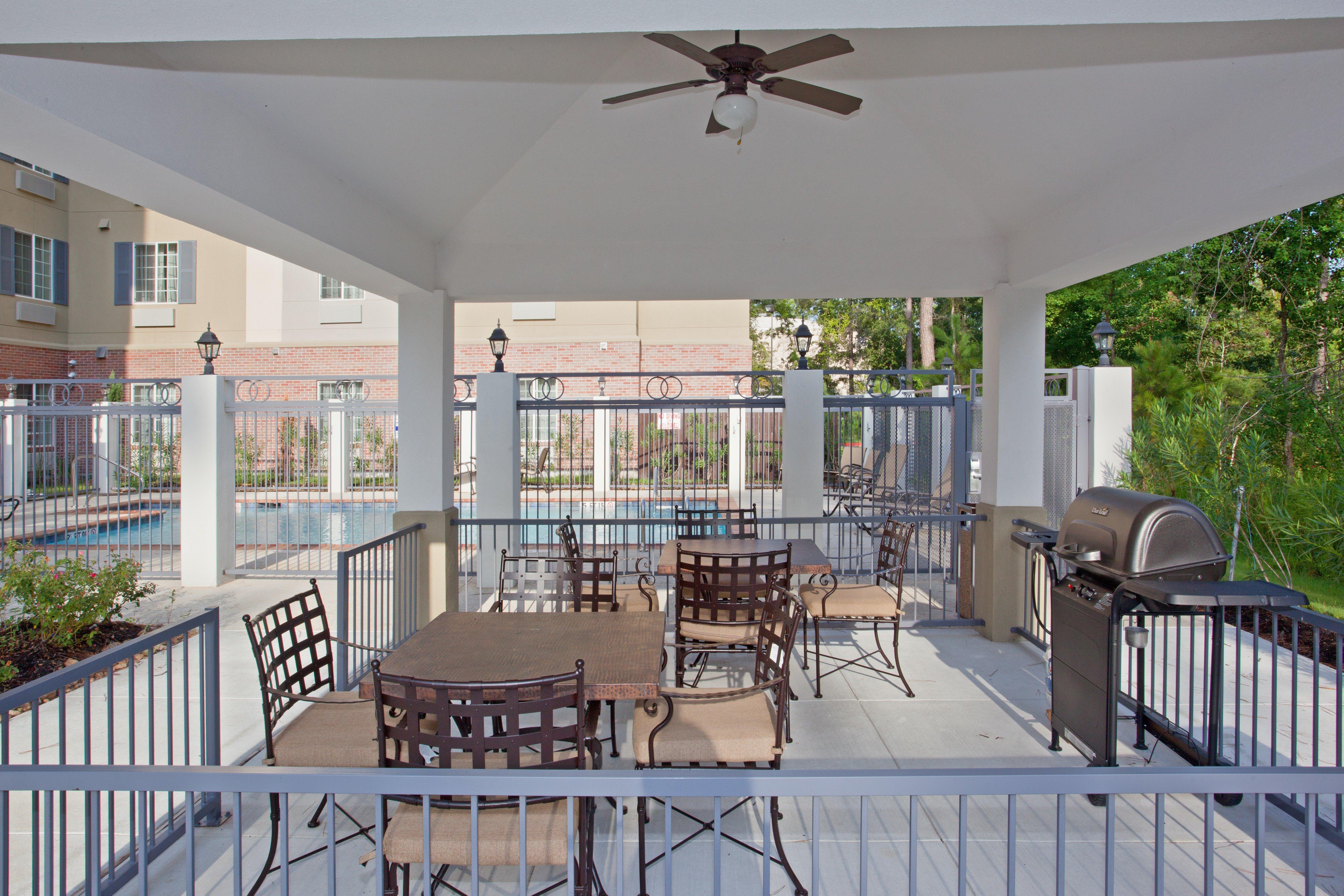 Candlewood Suites Houston The Woodlands By Ihg Restaurant foto